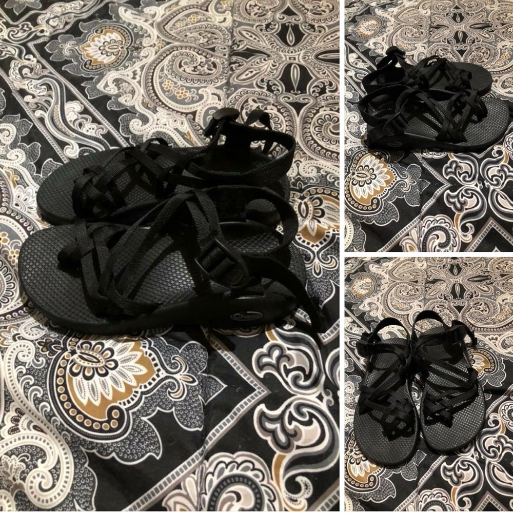 Black Chacos